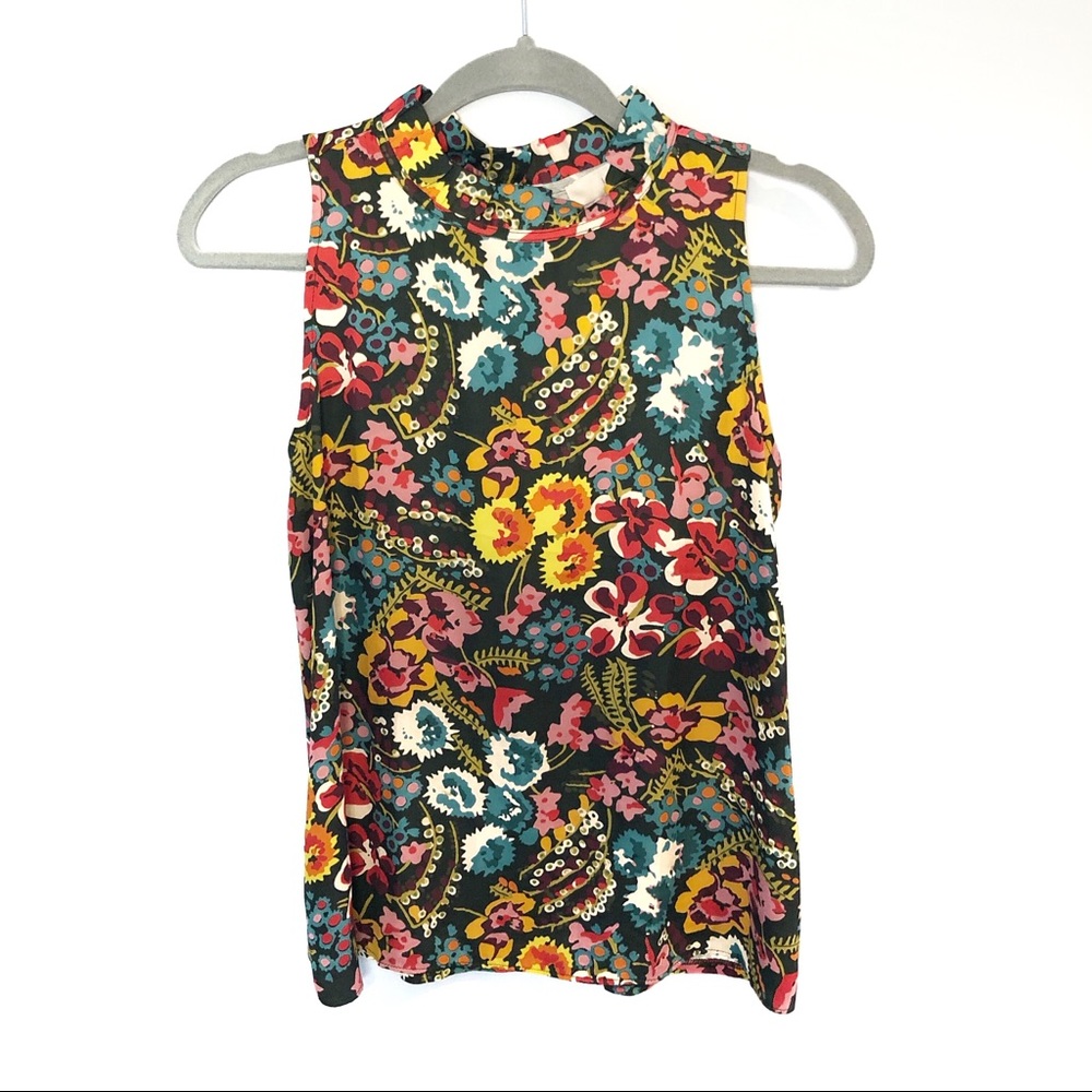 ✨3/$30 LOFT Floral Sleeveless Blouse